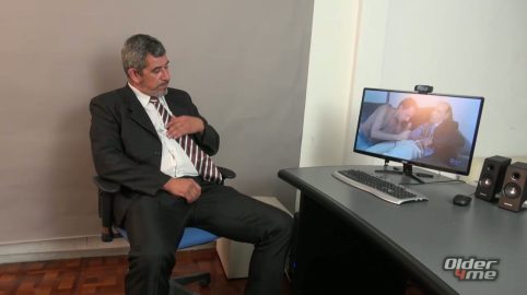 Photo of Straight Daddy in Need of a Hot Ass